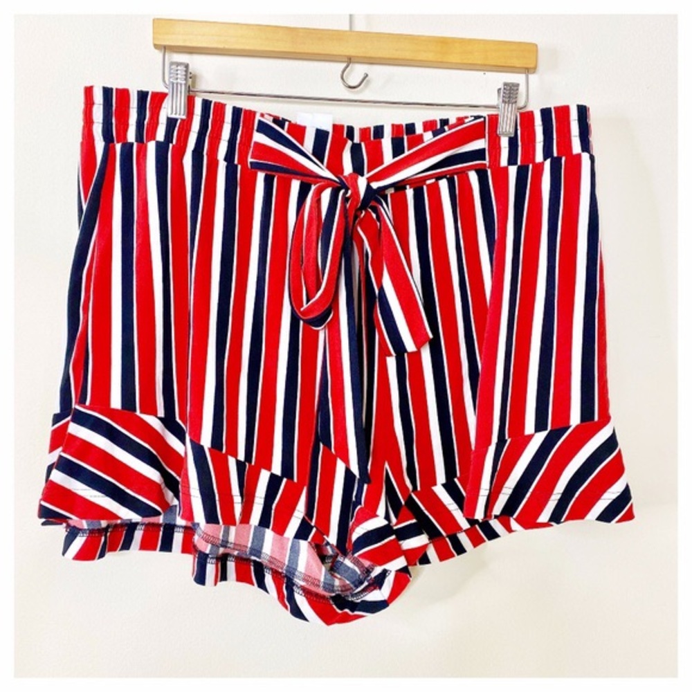 Flowy shorts